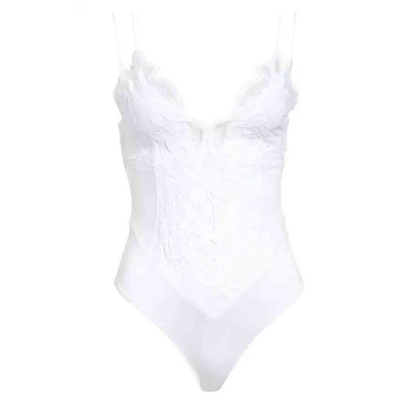NWT Free People Intimately FP Adelle Lace Bodysuit in White size M - Picture 1 of 7